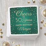EY Birthday Cheers Brushed Grönt & Guld Confetti Pappersservett<br><div class="desc">Lägg till en personlig för elegant till dekorationer för födelsedagsfest med dessa anpassningsbar grönt och guld pappra servetter. Den här mallen har skapats för ett femtioårsjubileum men är enkel att anpassa till ett annat år. Design har modern manusgrafi som kan redigeras "Skålar till 50 år" och glitterfolie ser konetti punkter...</div>