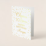 EY Birthday Cheers Elegant White & Guld Confetti Folierat Kort<br><div class="desc">Säg grattis på födelsedagen i stil med den chic lyxsken av guld äkta folie. Anpassadet har skriptkalligrafi "Cheers to 50 Years" och glittery-konfektpunkter. Observera att insida på kortet är tryckt färg, inte metallfolie. Det moderna typografibudskapet är enkelt att anpassa till vilken ålder som helst eller till ett annat tillfälle, till...</div>