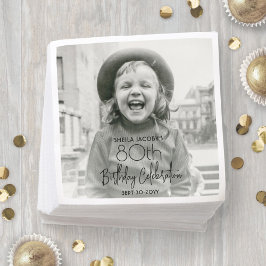 EY Birthday Chic Snyggt Typography Photo Party Pappersservett