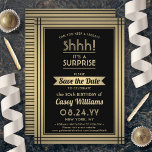 EY Birthday Surprise Party Elegant Black and Guld Spara Datumet<br><div class="desc">Kan du behålla en hemlighet? Familjen och vännerna i inbjudan till en elegant och en spännande överraskning av födelsedagsfirandet med anpassningsbar svart och guld sparar datuminbjudningarna. Alla formuleringar i den här mallen är enkla att anpassa, inklusive meddelandet "Shhh!! "Det är en SURPRISE." Utformningen har en modern stripe-gräns, klassisk vintage konsthändelse-typografi...</div>
