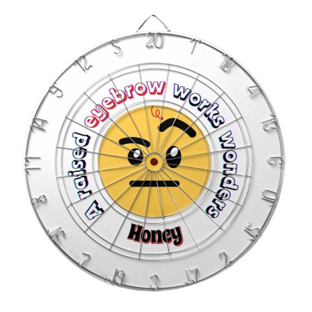 Eyebrow Sass: A Raised Eyebrow Works Wonders Darttavla (Framsidan)