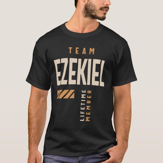Ezekiel Personlig Namn - Funny Ezekiel T Shirt (Framsida)