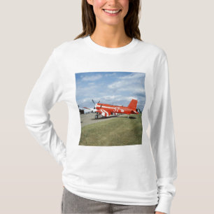 F2G-1D Super Corsair flygplan på flygutställningen T-shirt
