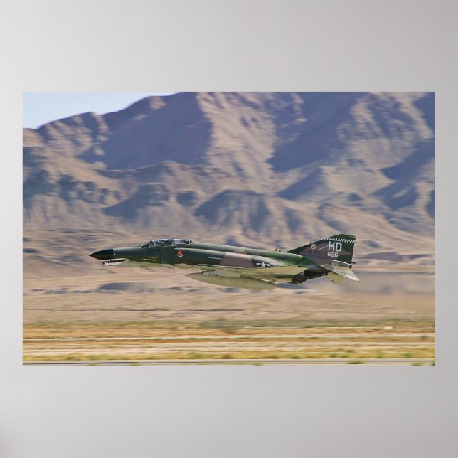 F4 Phantom Low Pass Poster (Framsidan)