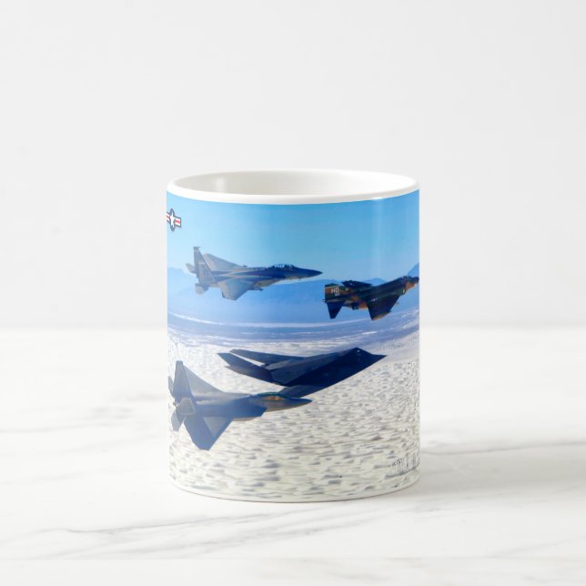 F-117A NIGHTHAWK - F-4 F-15 F-22 KAFFEMUGG (Center)