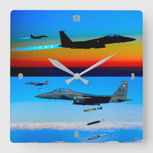 F-15E-STREJKAN EGFJ FYRKANTIG KLOCKA (Framsida)