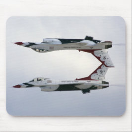 F-16 Thunderbird Maneuver - Inverterad Musmatta