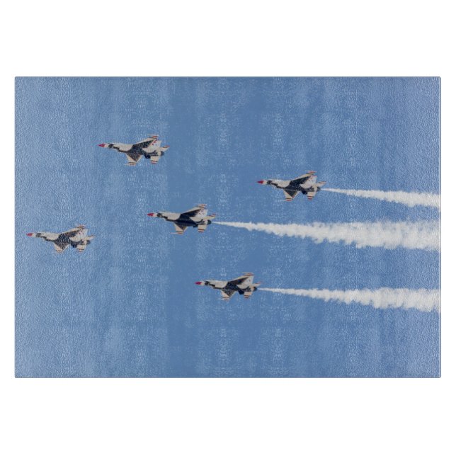 F-16 Thunderbirds flygande i femkortsformation (Framsidan)