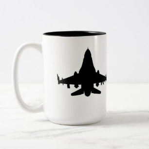 F-16 vid Airogue Två-Tonad Mugg