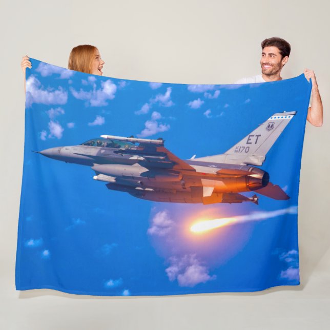 F-16C FALKON FÖR BEKÄMPNING FLEECEFILT (På plats)