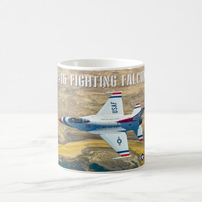 F-16C STRIDANDE FALK KAFFEMUGG (Center)