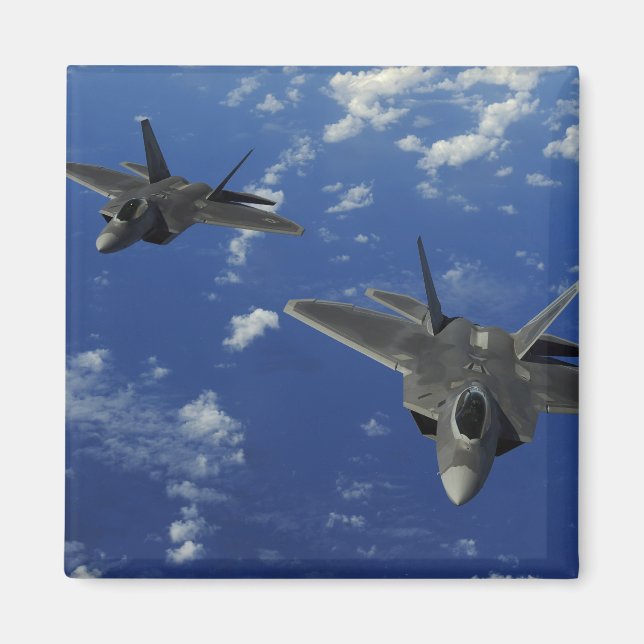 F-22-Rapktorer i Luft i närheten av Guam Magnet (Framsidan)