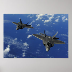 F-22-Rapktorer i Luft i närheten av Guam Poster