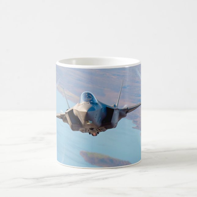 F-35A BLIXTER II (ITALIEN) KAFFEMUGG (Center)