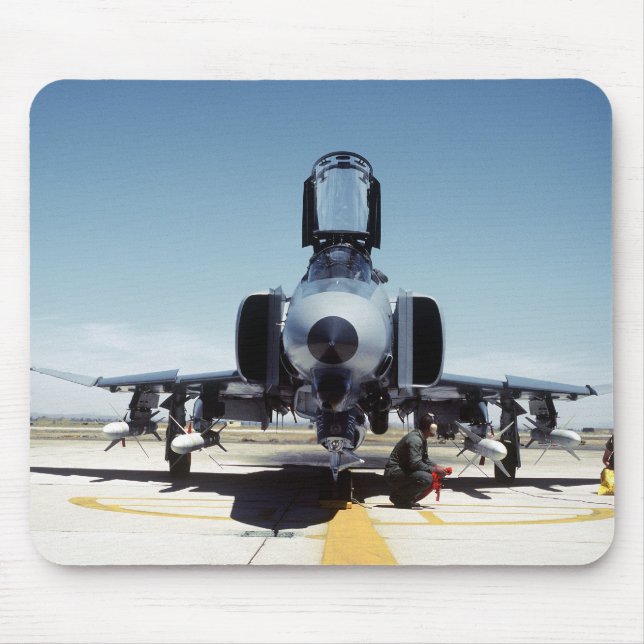 F-4 MUSMATTA (Framsidan)