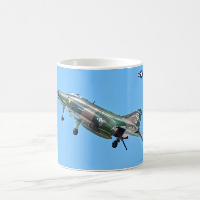 F-4 PHANTOM KAFFEMUGG (Center)