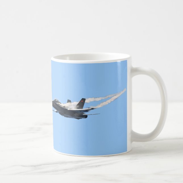 F/A-18 Fighter Jet Flygplan Luft Show Stunt Kaffemugg (Höger)