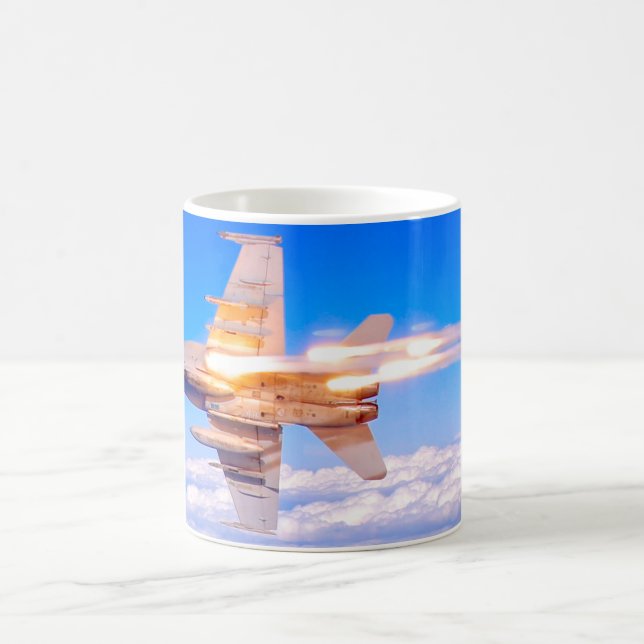 F/A-18C HORNET Flares! Mugg (Center)