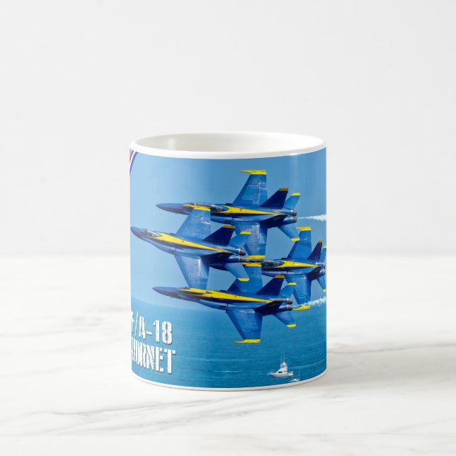 F/A-18C HORNET KAFFEMUGG (Center)