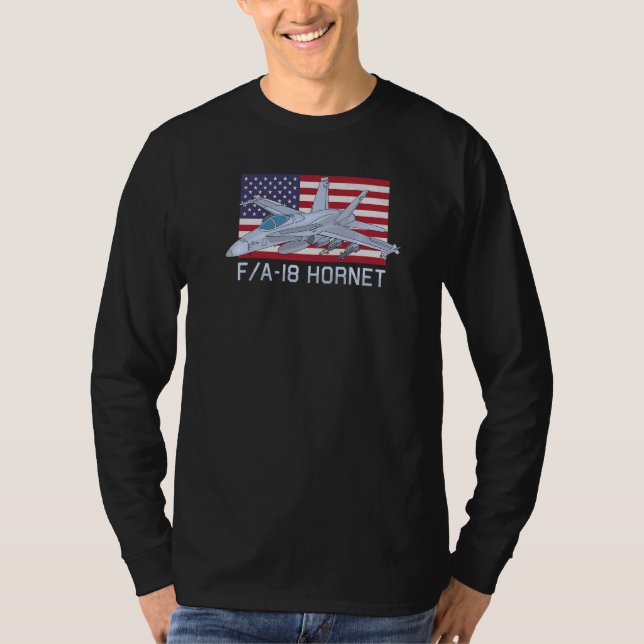 Fa 18 Hornet Jet Fighter Flygplan American Flagga T Shirt (Framsida)