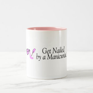 Få spikad av en Manicurist Två-Tonad Mugg