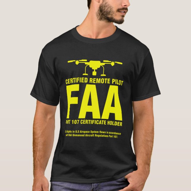 Faa Auktoriserad Drone Pilot Funny Remote Pilots T Shirt (Framsida)