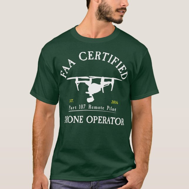 FAA Auktoriserad Drone Pilot T Shirt (Framsida)