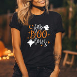 fab Boo lous Funny Ghost Womens Halloween T Shirt<br><div class="desc">Hans moderna kvinnas Halloween-t-shirt är perfekt för den häxaktiga flickan i ditt liv. Skjortan har en häxhandgrafik. Texten lyder "fab Boo lous" i snyggtens teckensnitt. Den här skjortan är perfekt för vilken Halloween-händelse som helst, från tricksbehandling till en kostym party. Det är också ett underbart sätt att visa din upproriska...</div>