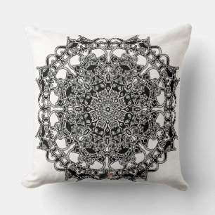 Fabulous Octa Glyph Pillow Kudde