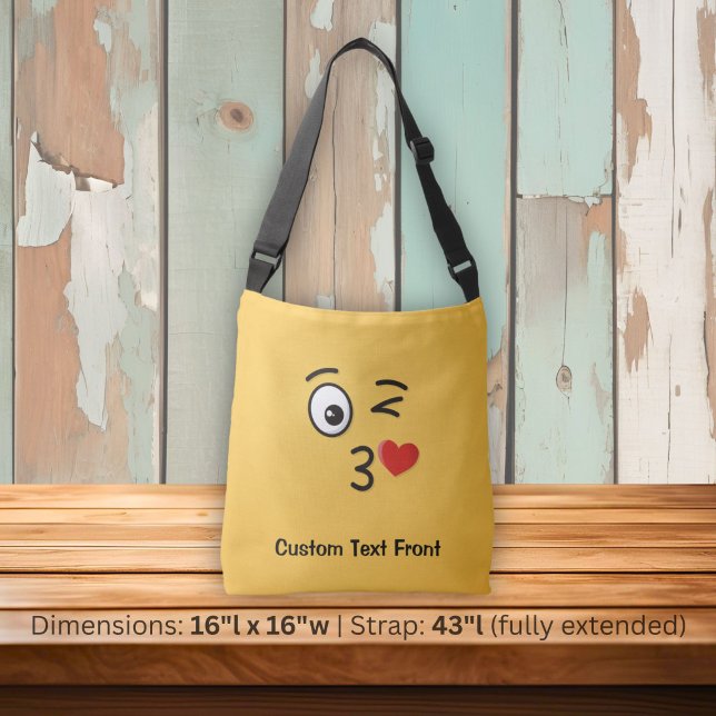 Face Throwing a Kiss Crossbody Väska (Skapare uppladdad)
