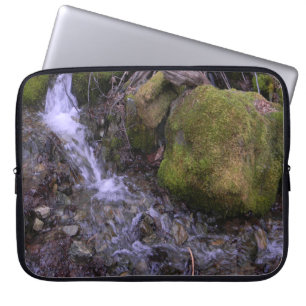 Fae's vattenfall..... laptop fodral