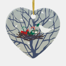 Fågel på bygga bo på jul