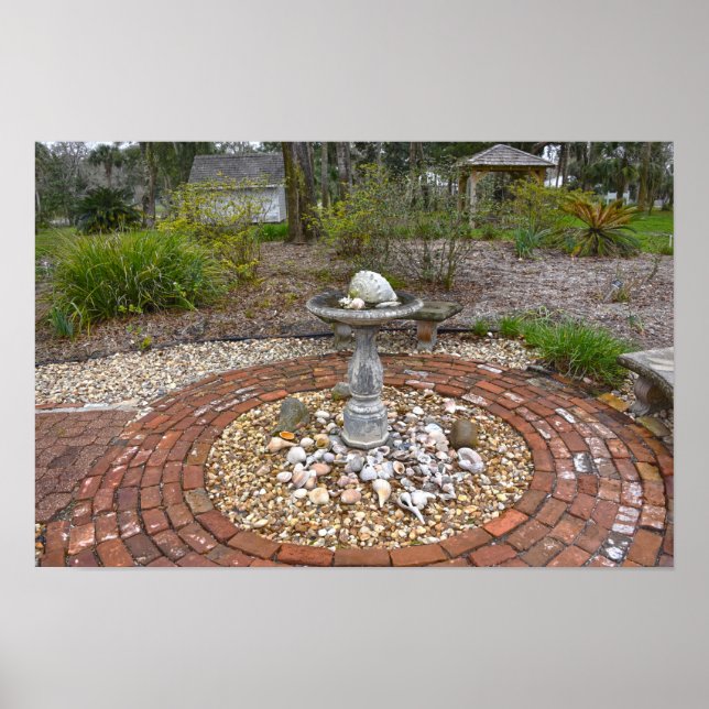 Fågelbad vid Orman House, Apalachicola, Florida Poster (Framsidan)