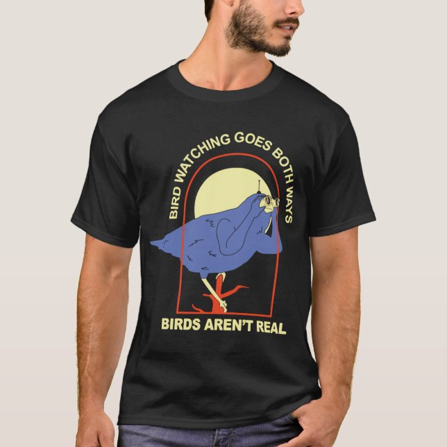Fågelbevakningen går åt båda parabilerna "Fågeln A T Shirt (Framsida)