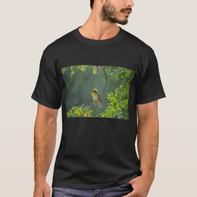 Fågelvila vid Träd Gren T Shirt (Framsida)