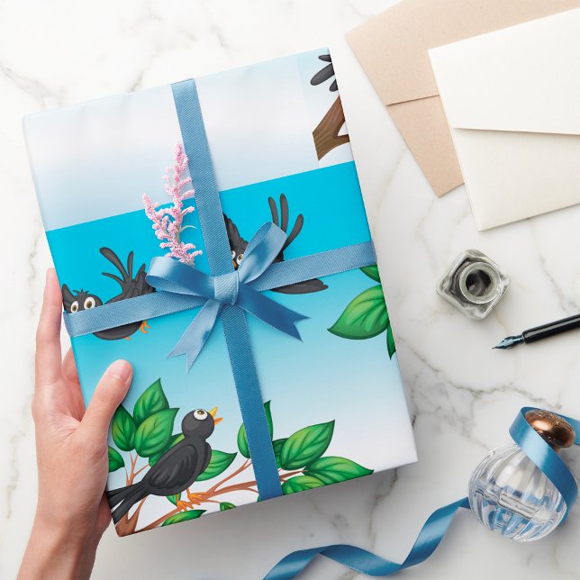 Fåglar i A Träd som slår Pappert Presentpapper (Skapare uppladdad)