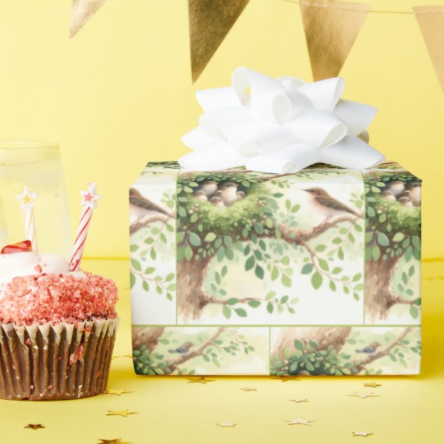 Fåglar i baby i bo presentpapper (Födelsedagsfest)