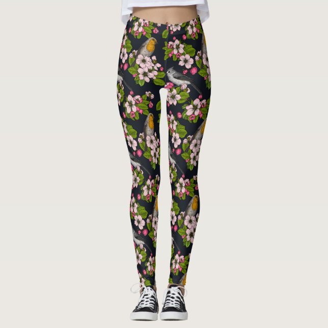 Fåglar och Blommar på svart Leggings (Framsida)