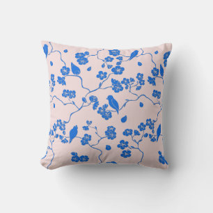 Fåglar på Cherry Blommars Blue på Kudde