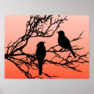Fåglar på en gren, svart mot solnedgångorangen poster