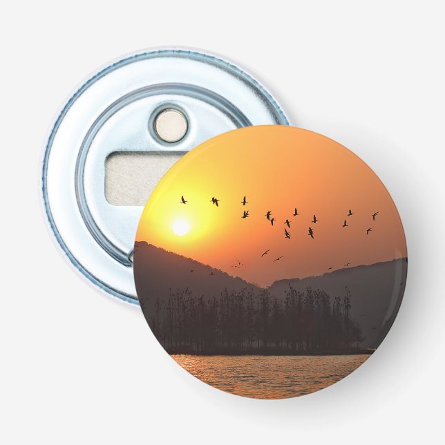 Fåglar som flyter i sunset Himlar över Öster Sjö Flasköppnare (Framsidan)