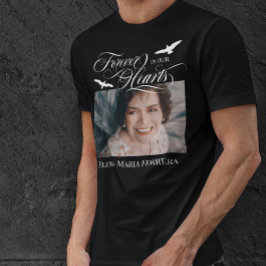 Fåglar som svävar för evigt i våra hjärtan Foto T Shirt