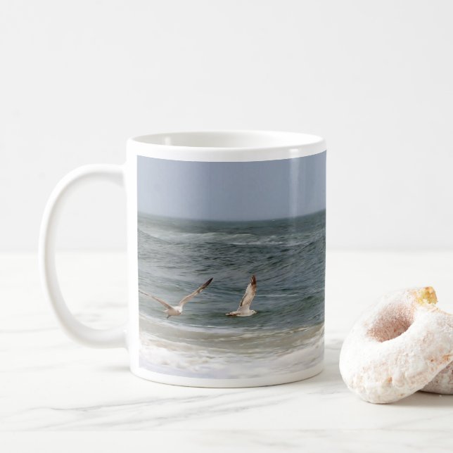 Fåglar under flygning av Shirley Taylor Kaffemugg (Med munk)