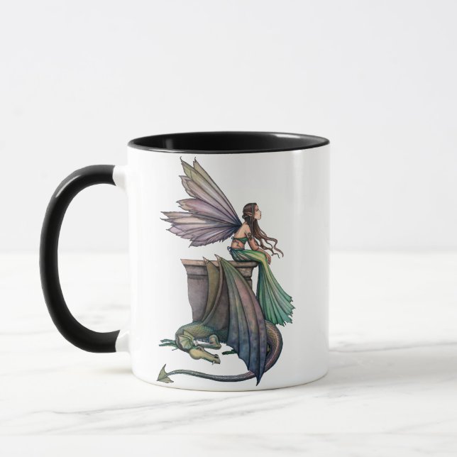 Fairy and Dragon Mug av Molly Harrison Mugg (Vänster)