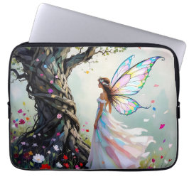 Fairy and Magical Vine Wrapped Tree Laptop Fodral