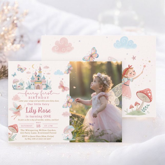 Fairy First Birthday Rosa Whimsical Castle Photo Inbjudningar (Fairy First Birthday Pink Whimsical Castle Photo Invitation)