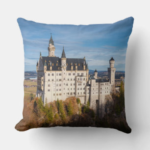 Fairy tale Neuschwanstein castle in Tyskland Kudde