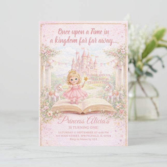 Fairytale Storybook Princess First Birthday  Inbjudningar (Stående Fram)