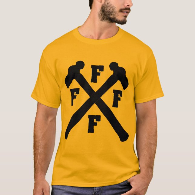 Faith,Folk,Familj,Fratairy T-Shirt (Framsida)