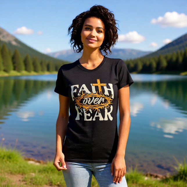 Faith Over Fear Crown of Thorns Black T Shirt (Skapare uppladdad)